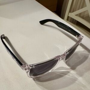 Stylish Clear and Black Sunglasses